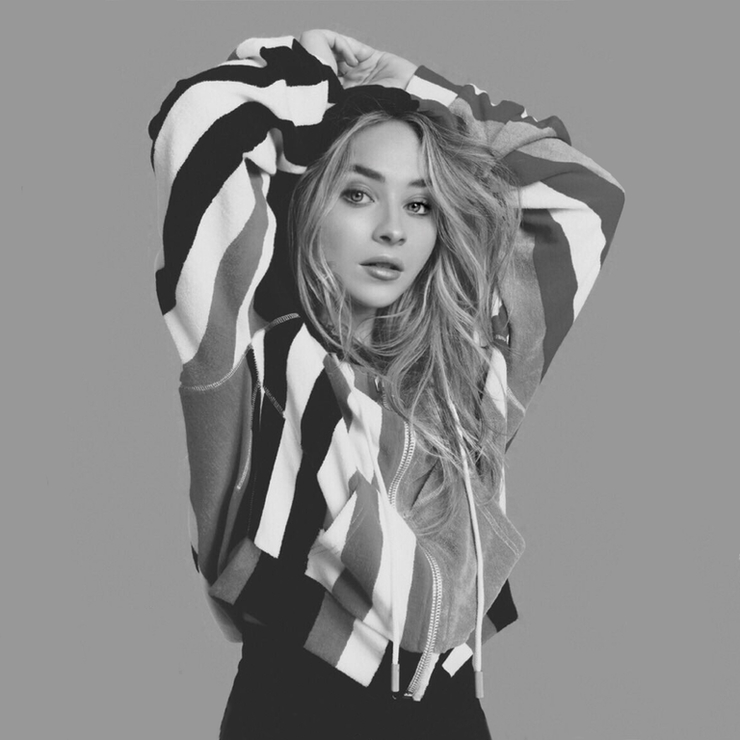 Sabrina Carpenter image