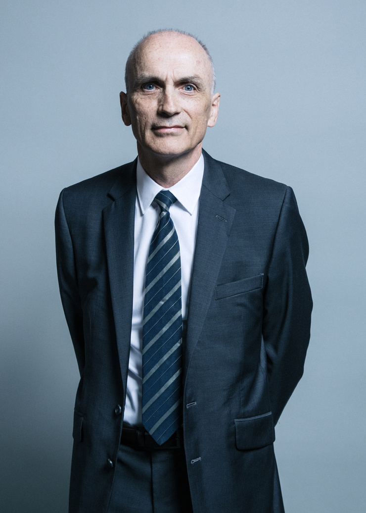 official portrait of CHRIS WILLIAMSON MP UK DERBY