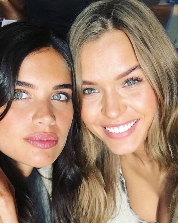 Josephine Skriver Josephine Skriver