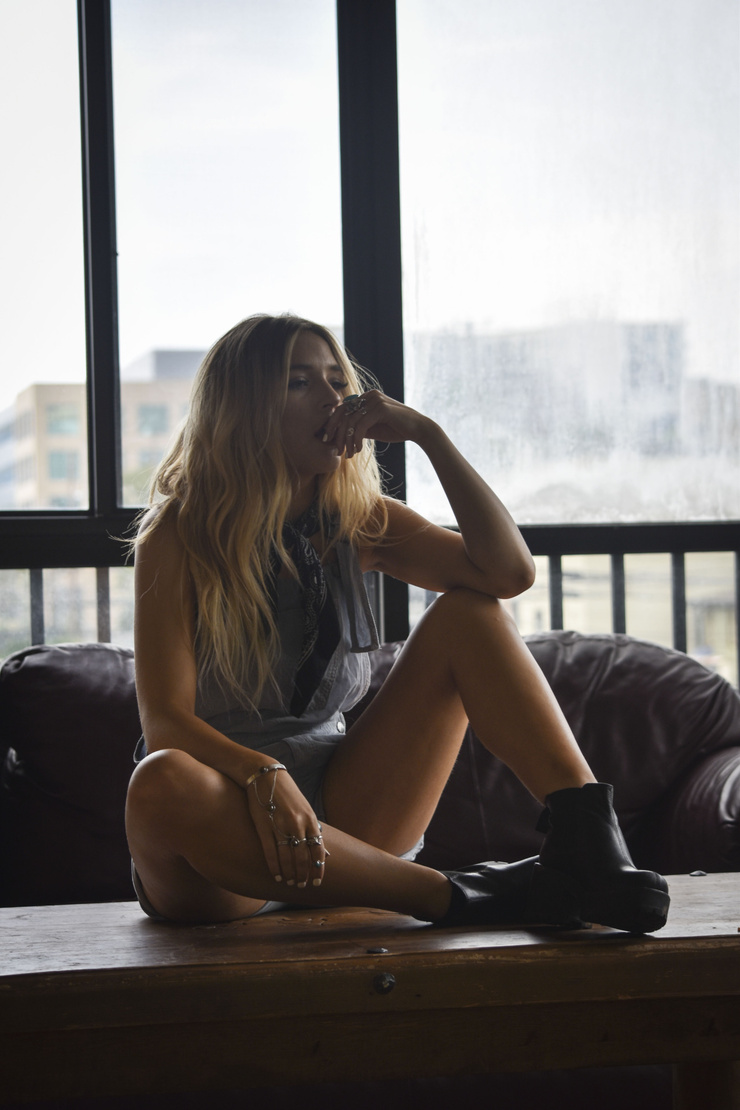 Lennon Stella