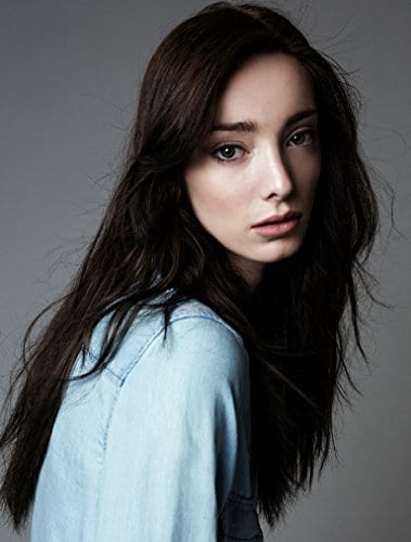 Emma Dumont