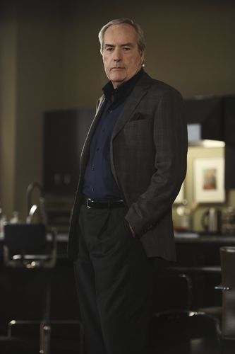 Gideon Malick (Powers Boothe)