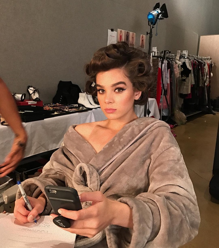 Hailee Steinfeld