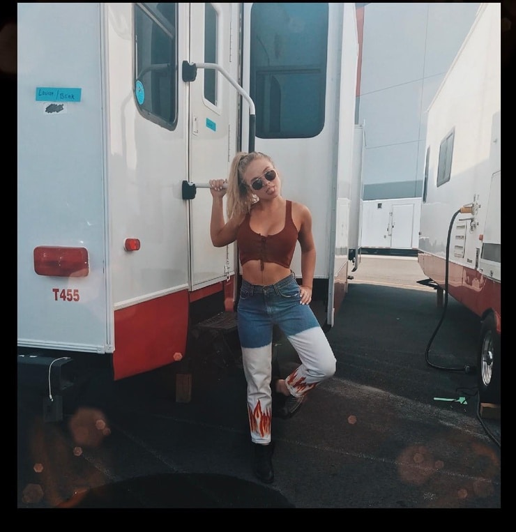 Natalie Alyn Lind