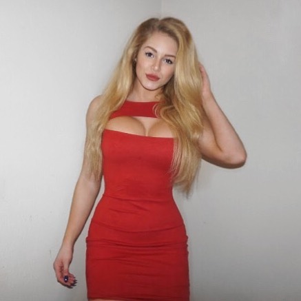 Picture of Courtney Tailor