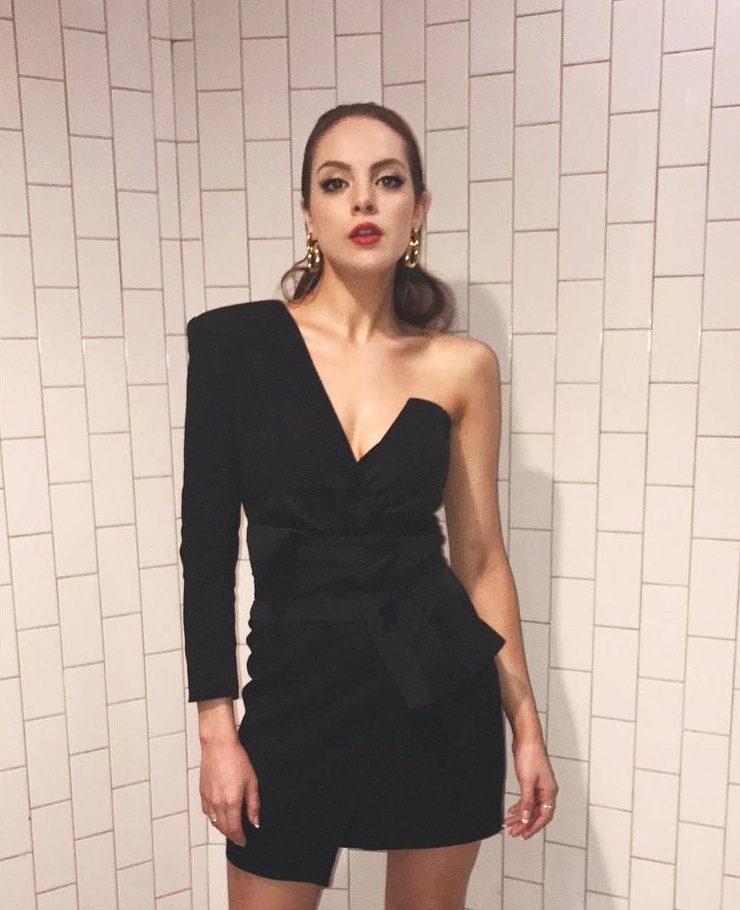Elizabeth Gillies Elizabeth Gillies