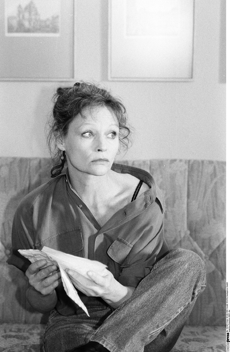 Angelica Domröse