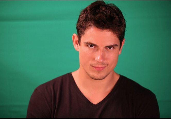 Sean Faris