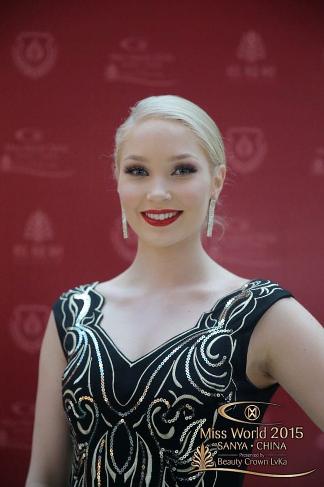 Arna Yr Jonsdottir Arna Yr Jonsdottir