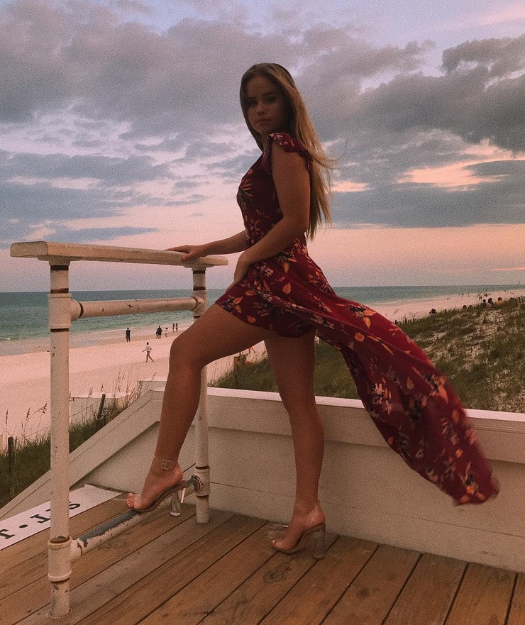 Lexee Smith Lexee Smith