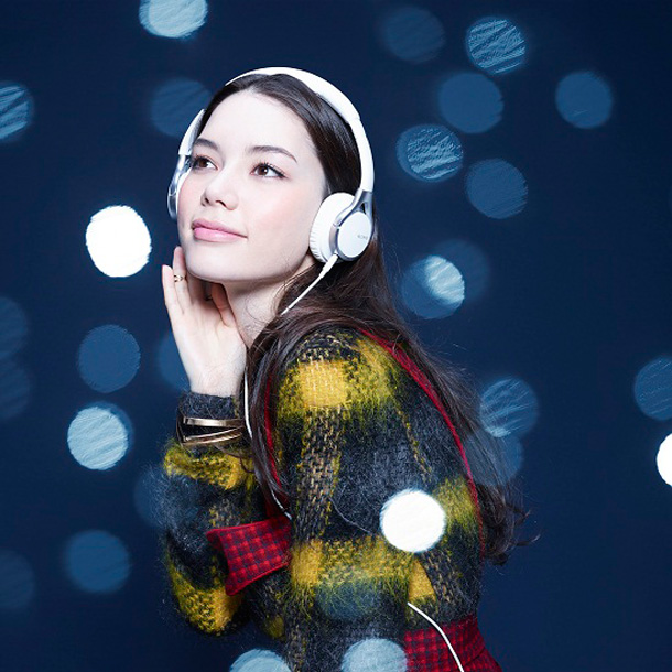 Rei Yasuda - Rachel Rhodes - 安田レイ