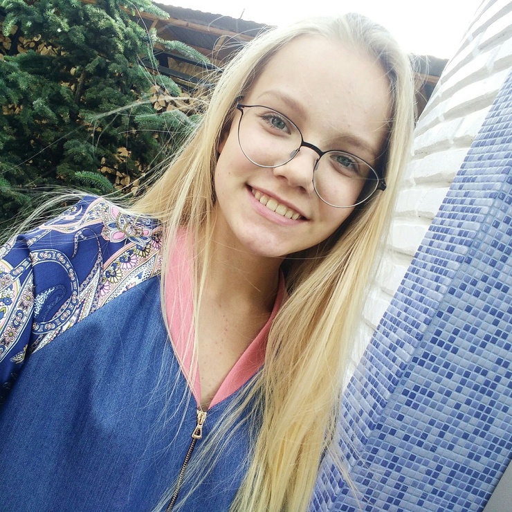 Alyona Panova Alyona Panova