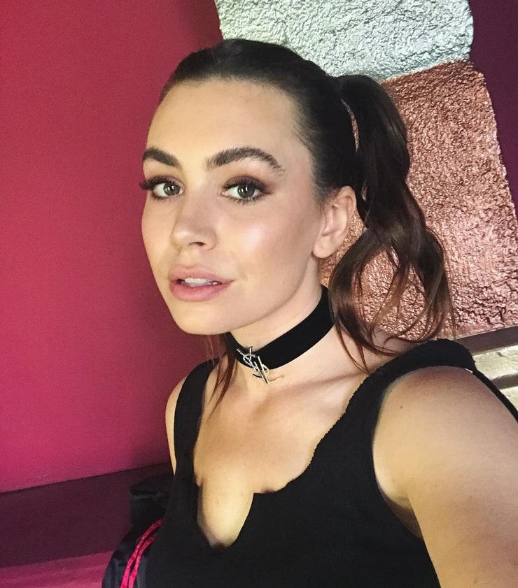 Sophie Simmons