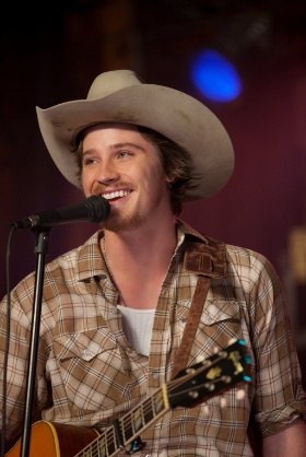 Garrett Hedlund