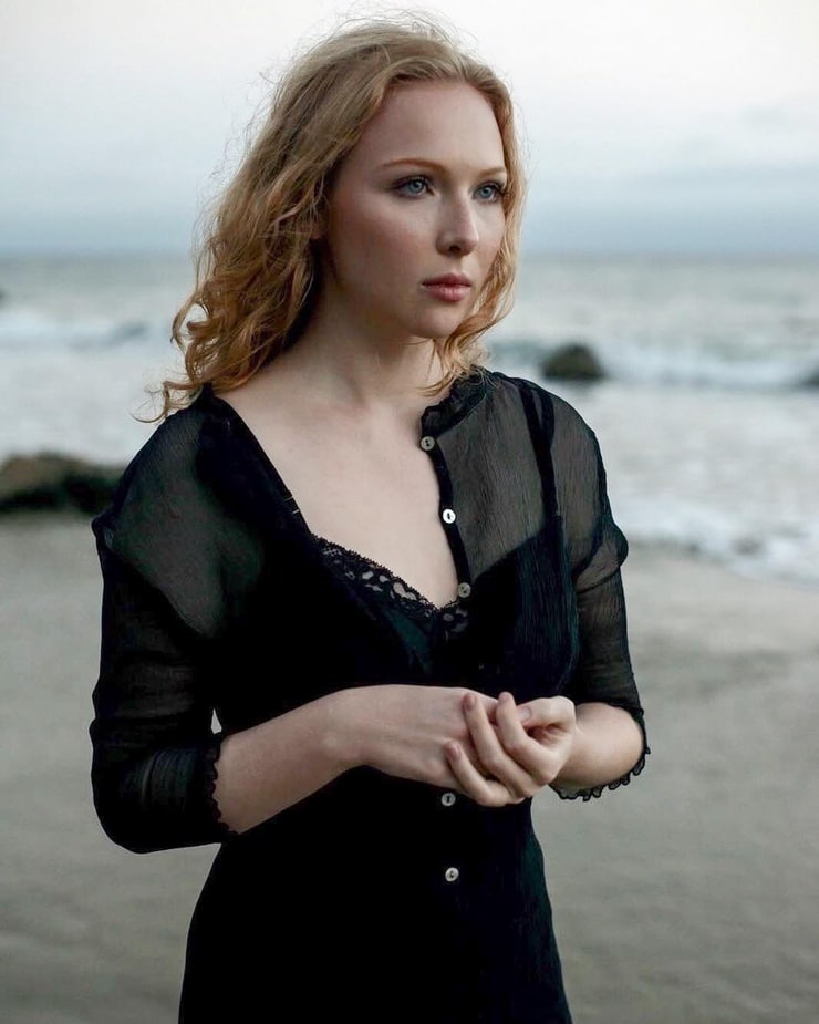 Molly C. Quinn