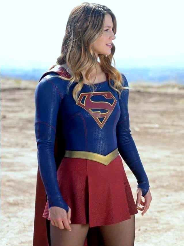 Melissa Benoist on set of #Supergirl