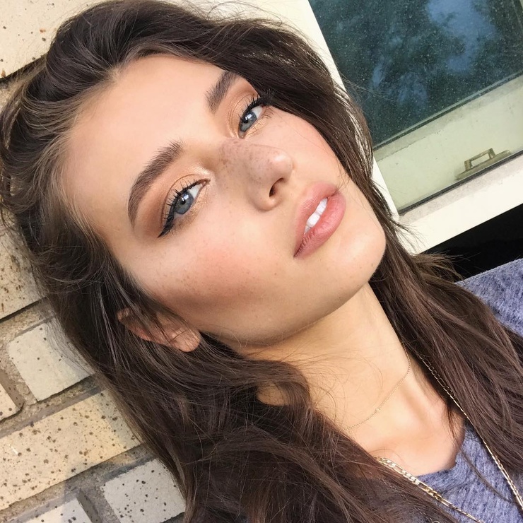Jessica Clements Jessica Clements