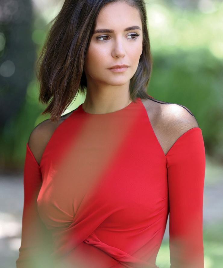 Nina Dobrev Nina Dobrev