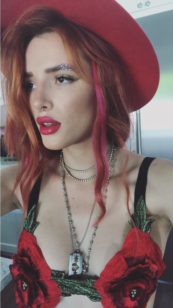 Bella Thorne Bella Thorne