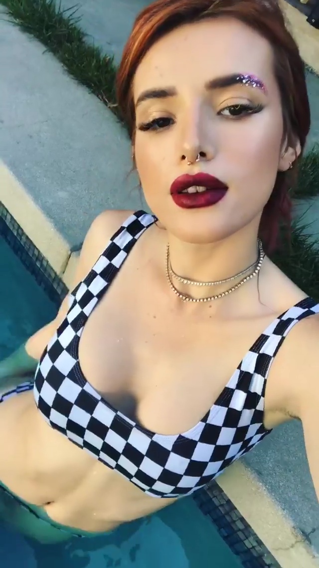Bella Thorne Bella Thorne