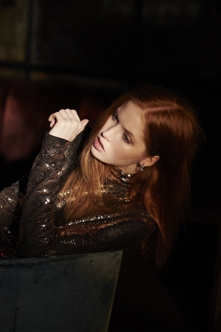 Picture of Ellie Bamber