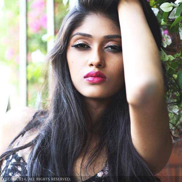 Varsha Gopal Varsha Gopal