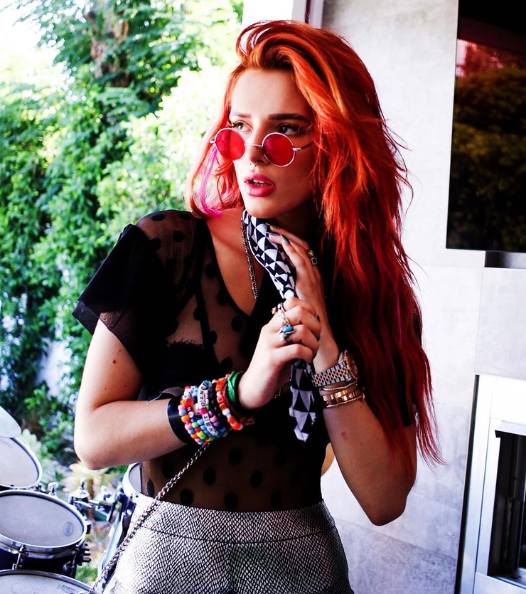 Bella Thorne Bella Thorne