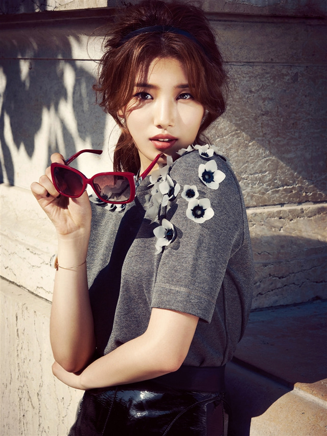 Suzy Bae
