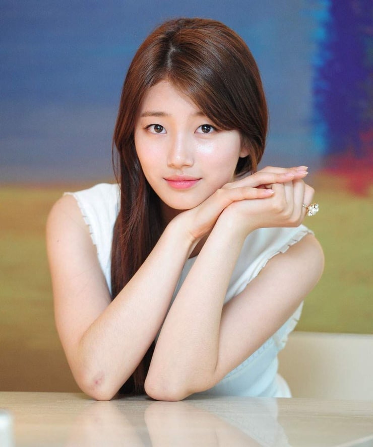 Suzy Bae