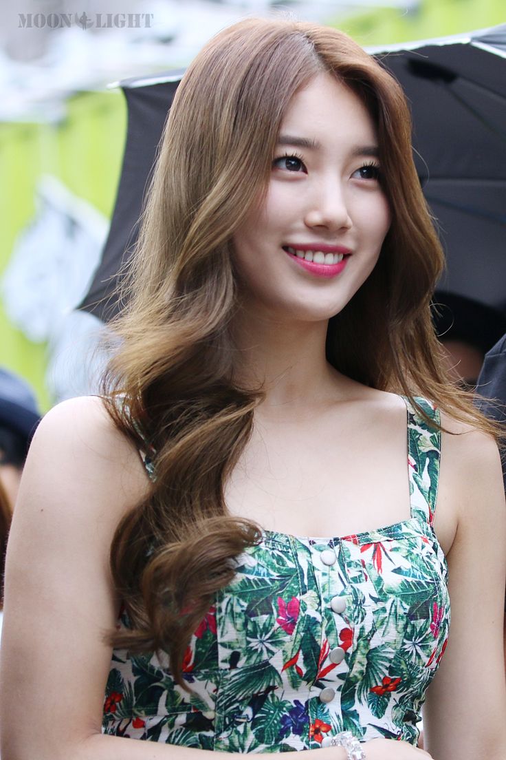 Suzy Bae