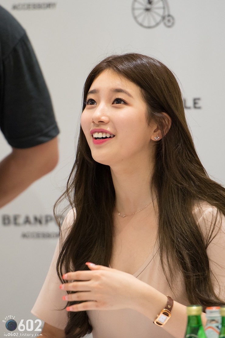 Suzy Bae