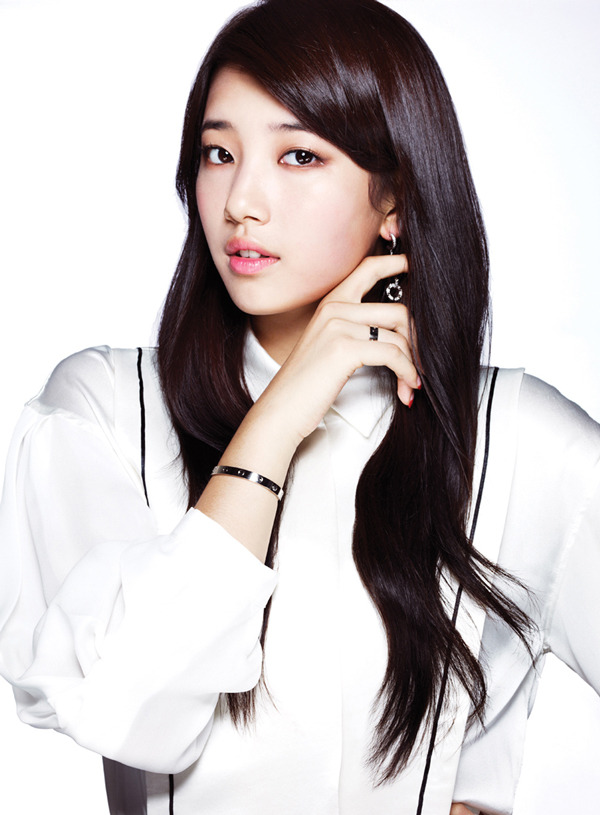Suzy Bae