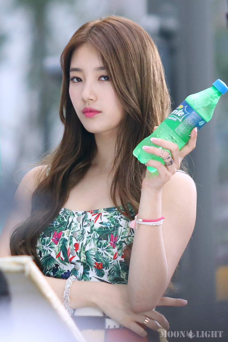 Suzy Bae