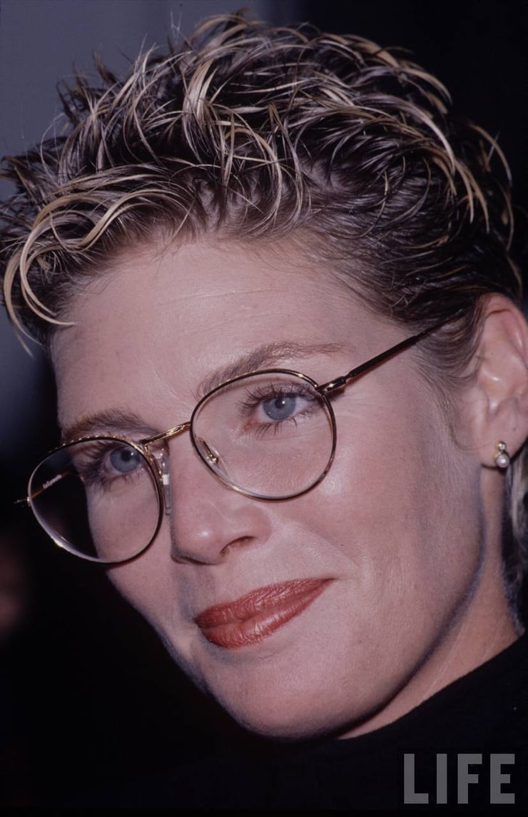 Kelly McGillis