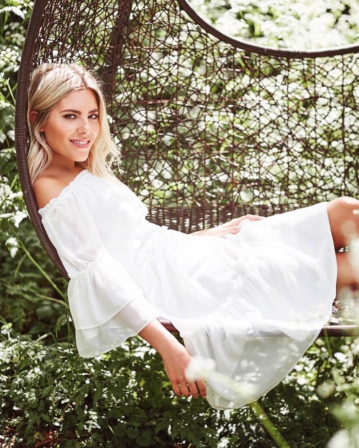 Picture of Mollie King