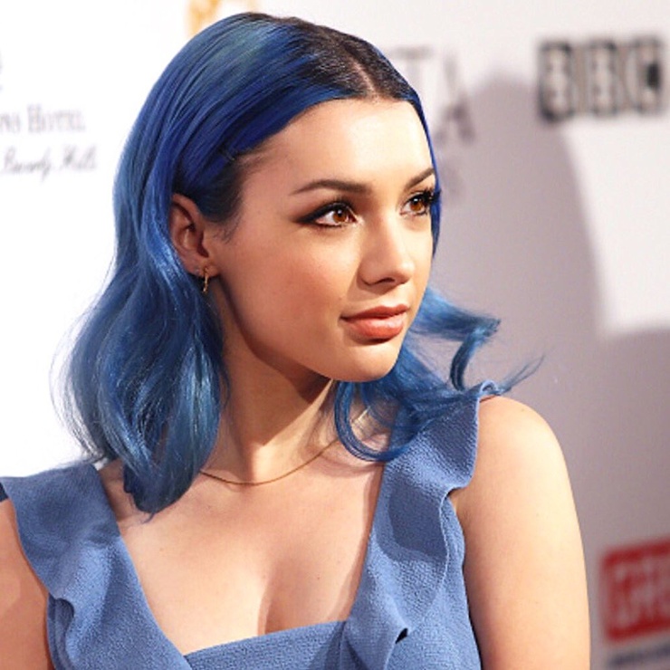 Hannah Marks Hannah Marks
