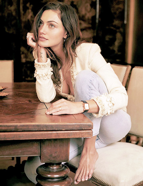 Phoebe Tonkin