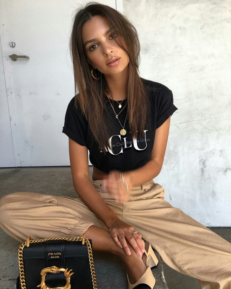 Emily Ratajkowski