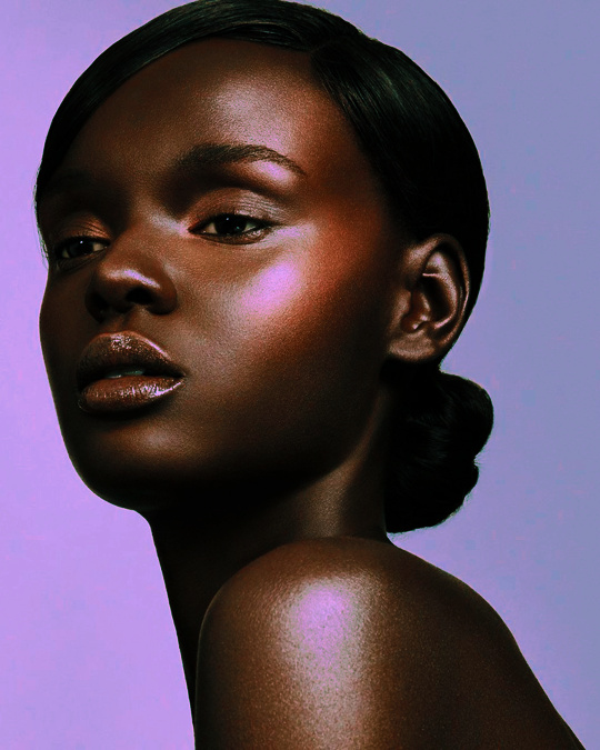 Duckie Thot