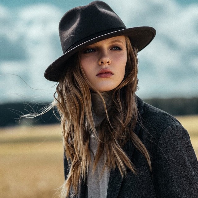 Katya Ledneva Katya Ledneva