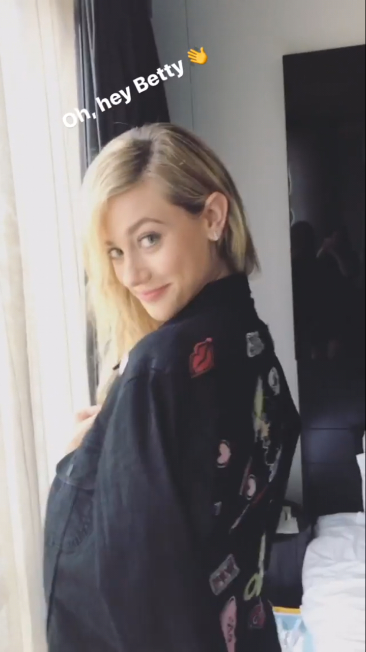 Lili Reinhart