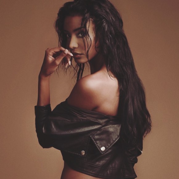 Maylin Aguire Maylin Aguire