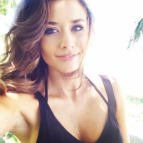 Ela Mino