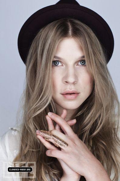 Clémence Poésy