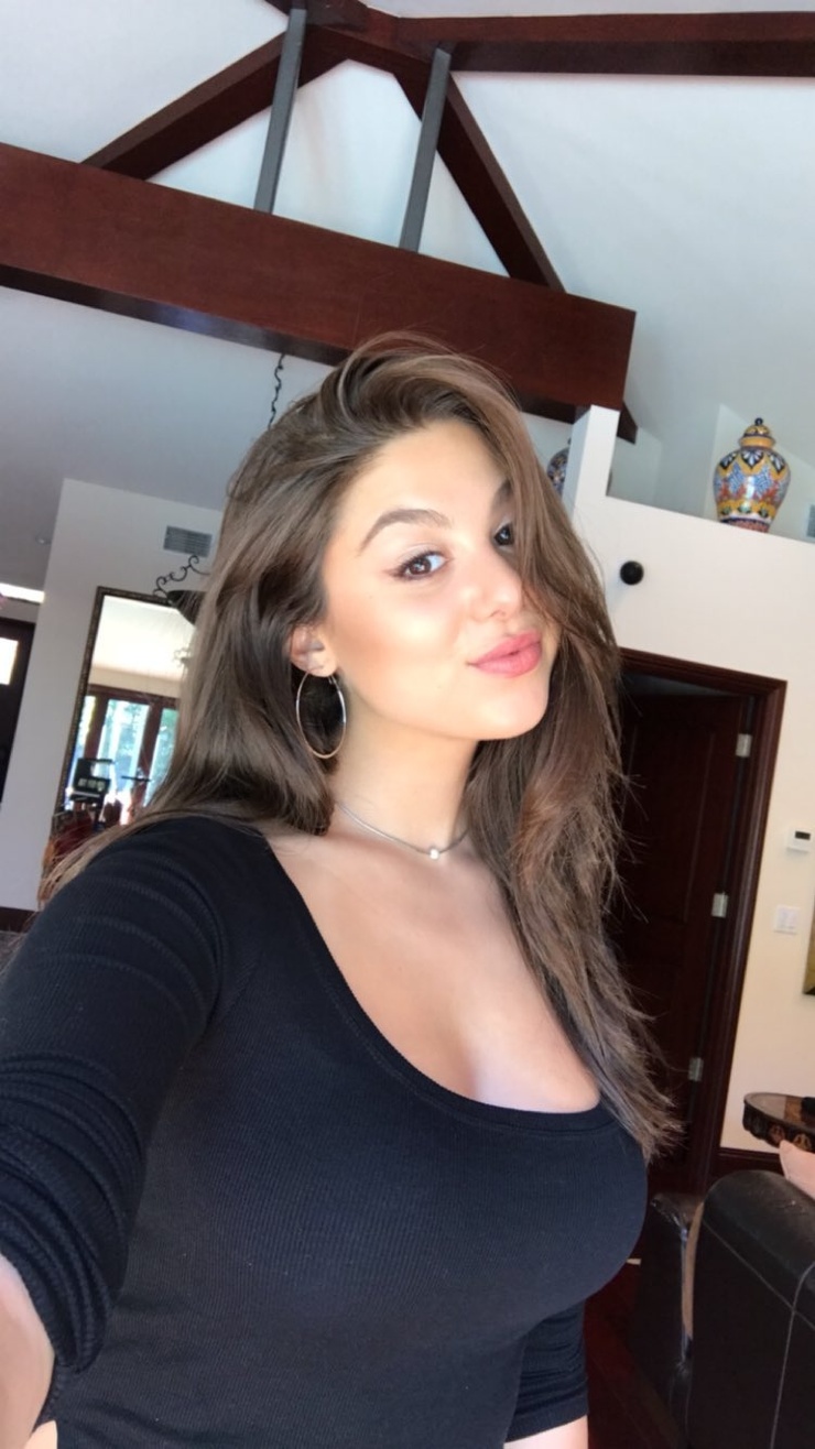 Kira Kosarin