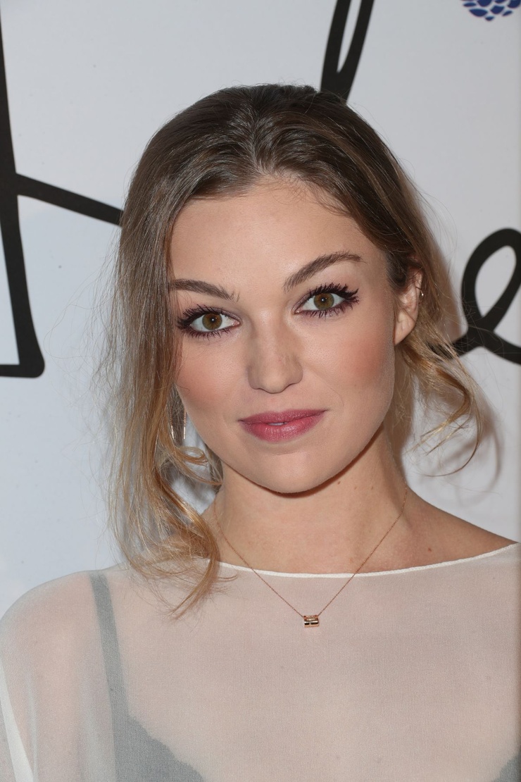 Lili Simmons Lili Simmons