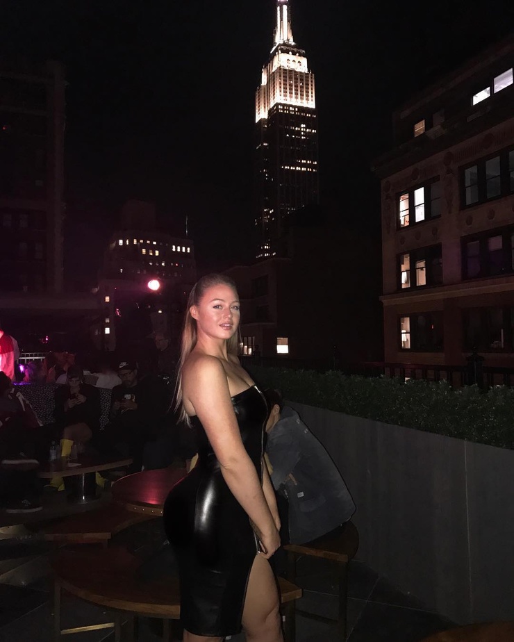 Iskra Lawrence