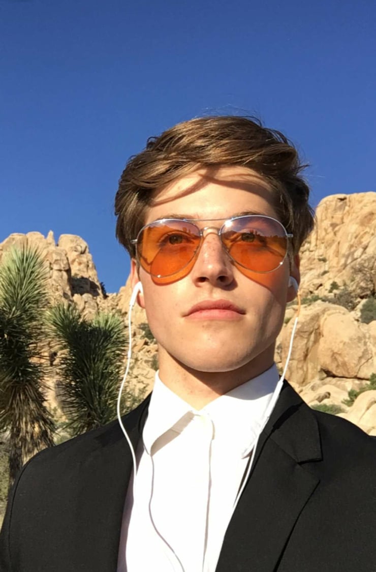 Froy Gutierrez