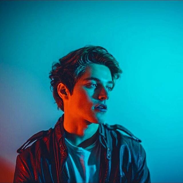 Froy Gutierrez picture