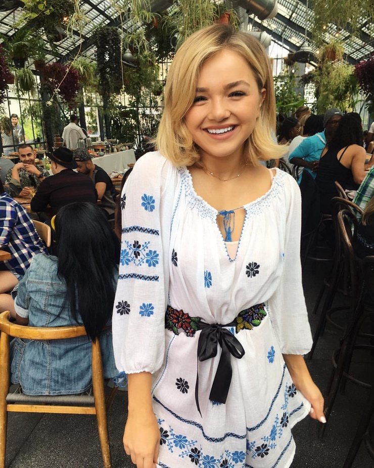 Oana Gregory Oana Gregory
